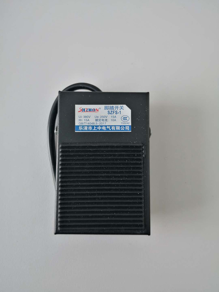 脚踏开关